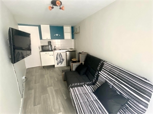 appartement à la location -   39000  LONS-LE-SAUNIER, surface 17,2 m2 location appartement - APR735561